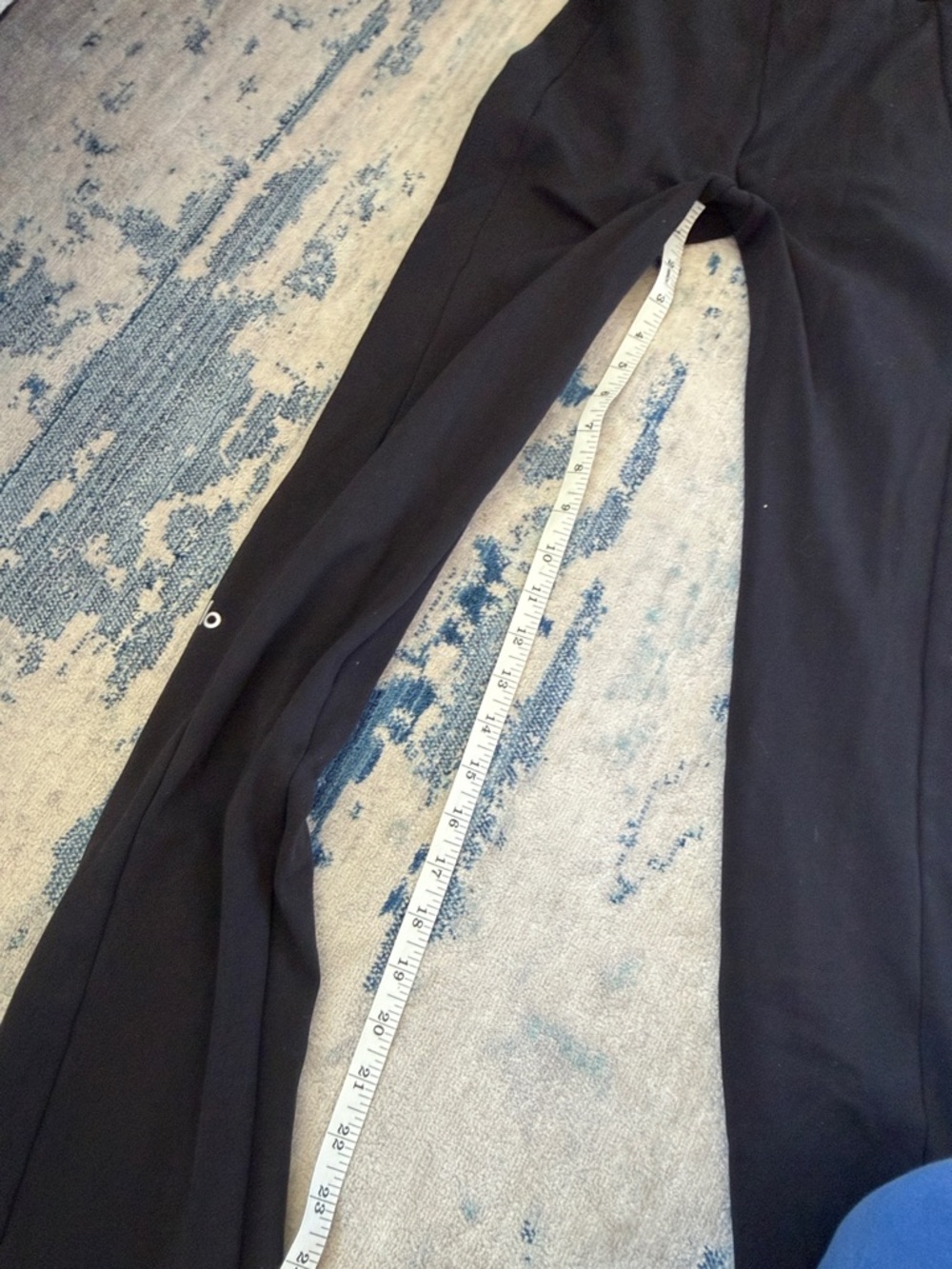 ALO Yoga Black Boot-Cut Flare Pants - Picture 13 of 13